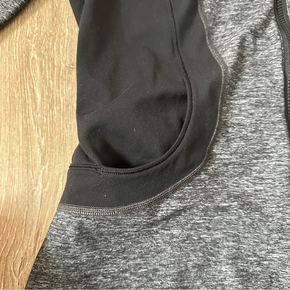 Lululemon Reversible Find Your Bliss Jacket Heathered Black - Picture 11 of 15